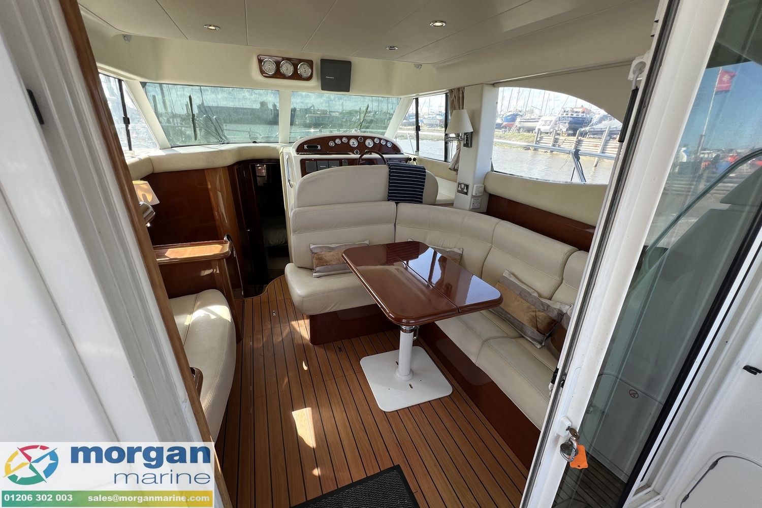 Jeanneau Prestige 36 Flybridge
