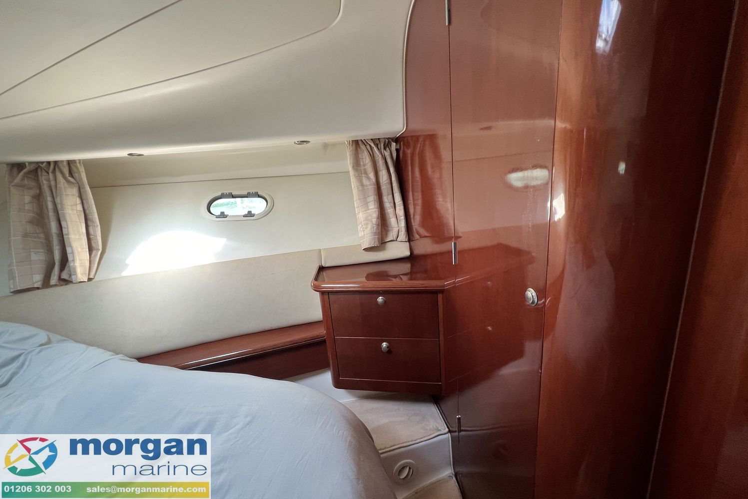 Jeanneau Prestige 36 Flybridge