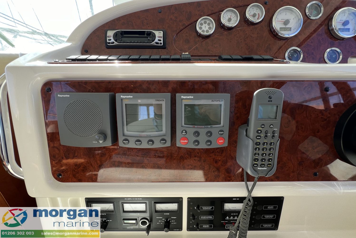 Jeanneau Prestige 36 Flybridge