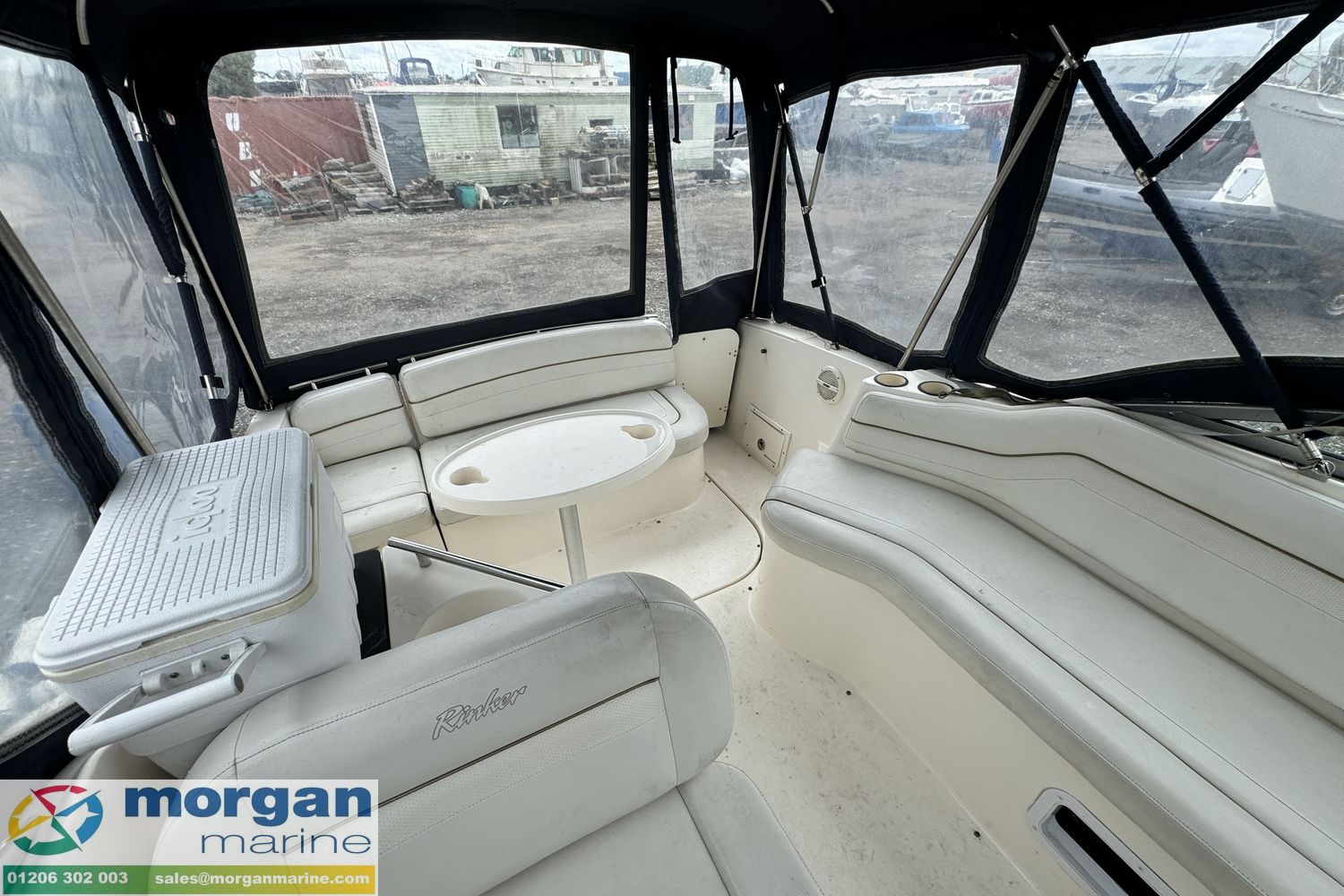 Rinker fiesta vee 250