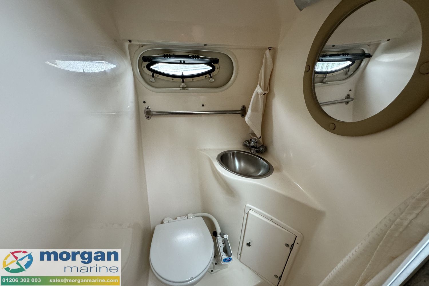 Rinker fiesta vee 250