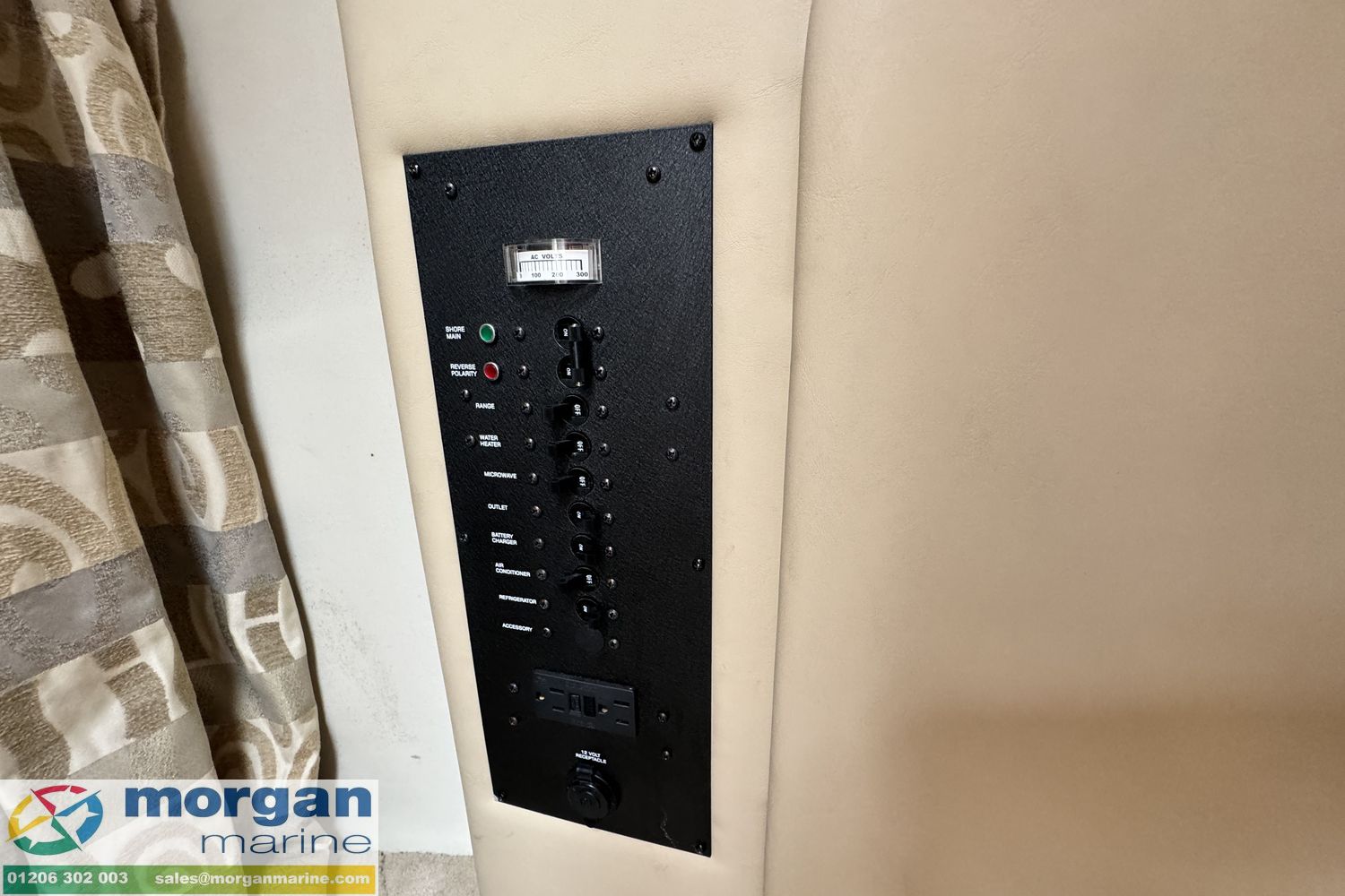 Rinker fiesta vee 250