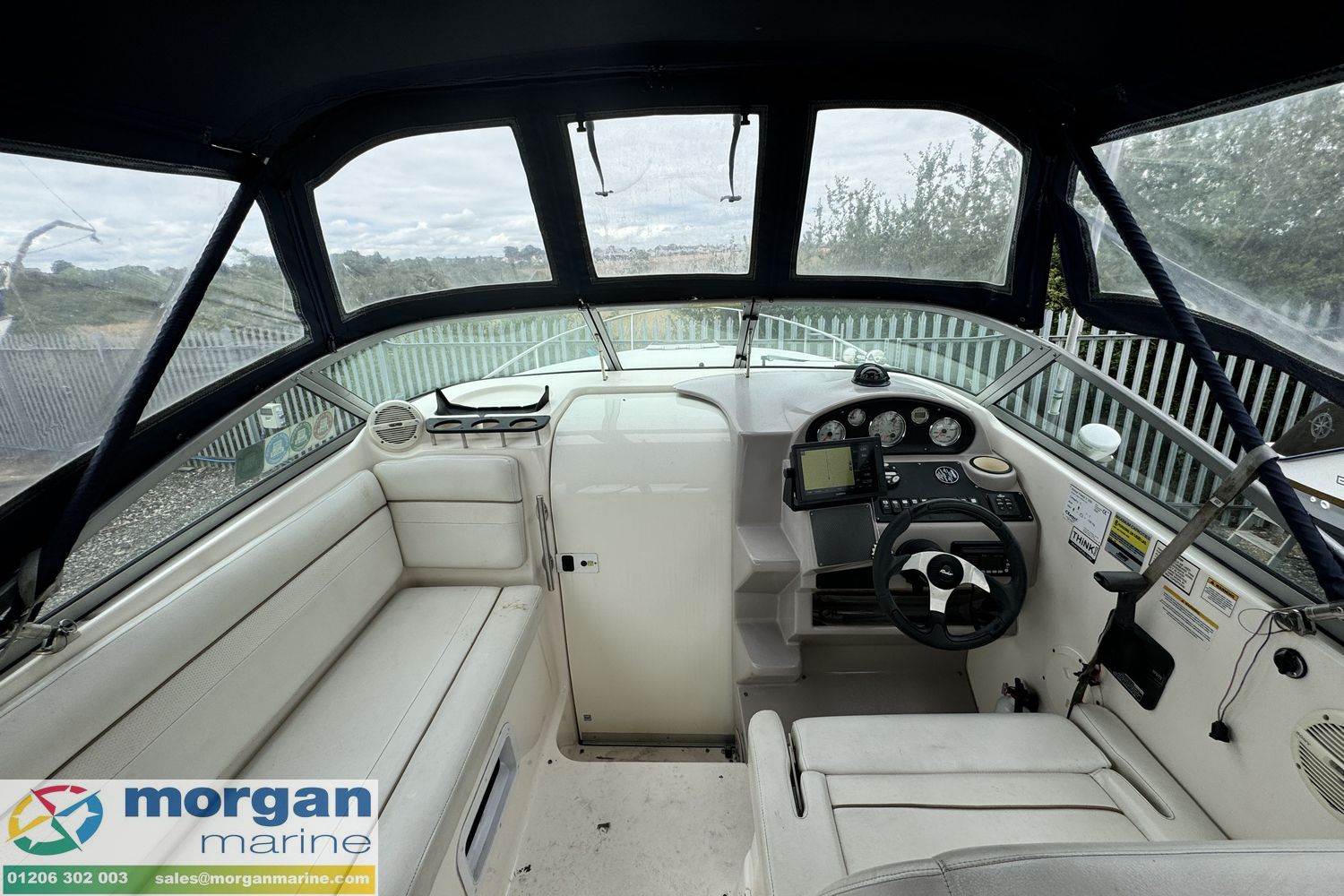 Rinker fiesta vee 250