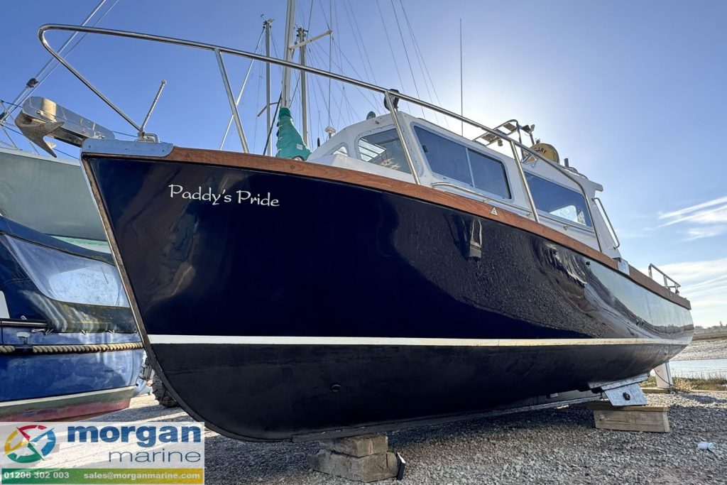 Starfish 8 with extended wheelhouse