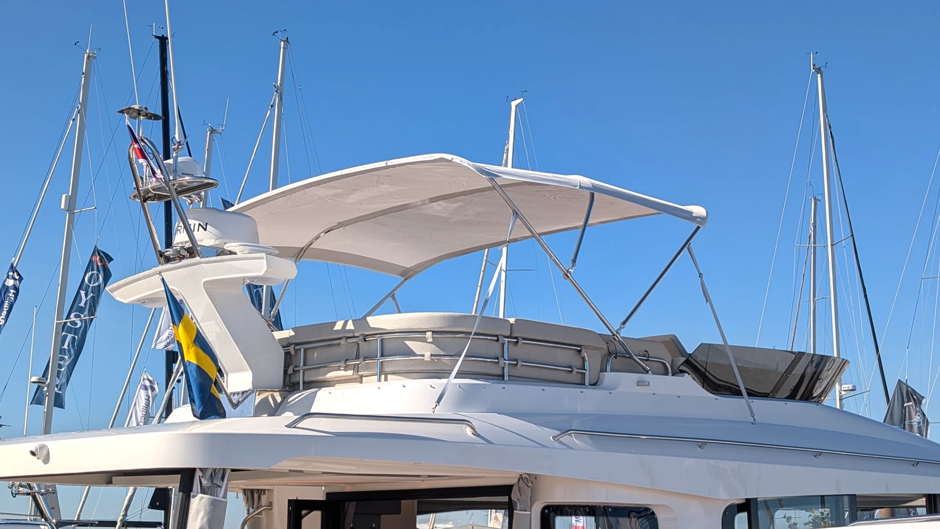 Nimbus 495 Flybridge - 8