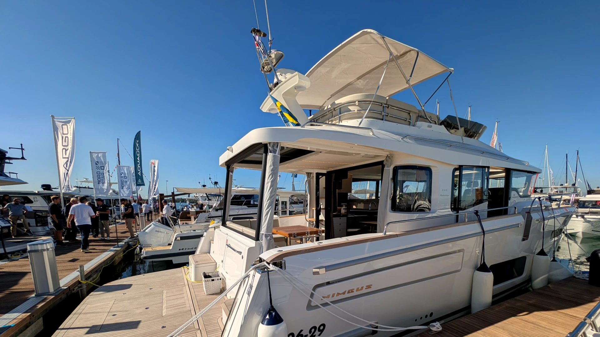 Nimbus 495 Flybridge - 7
