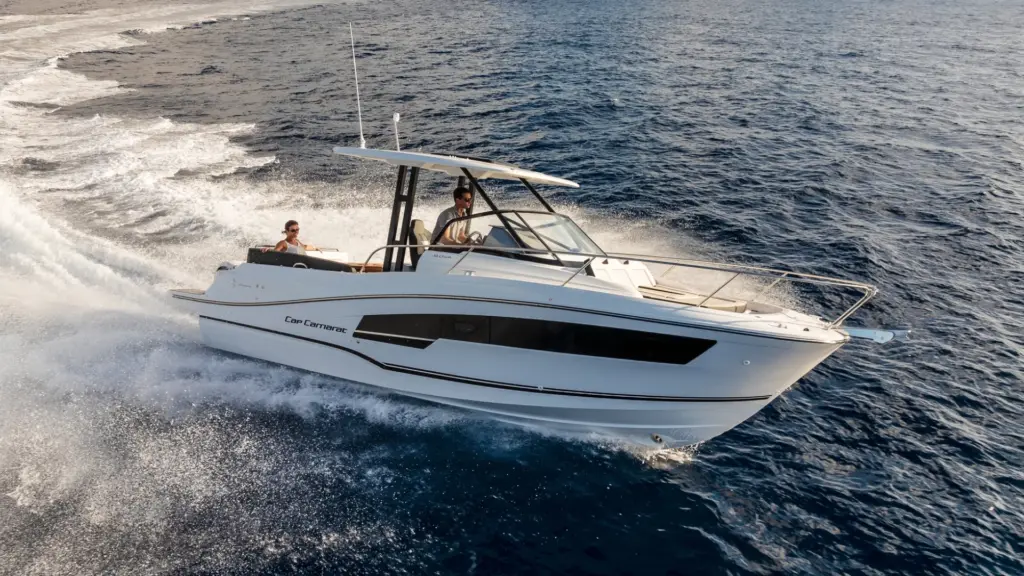 Jeanneau Cap Camarat 9.0 WA – Series 2