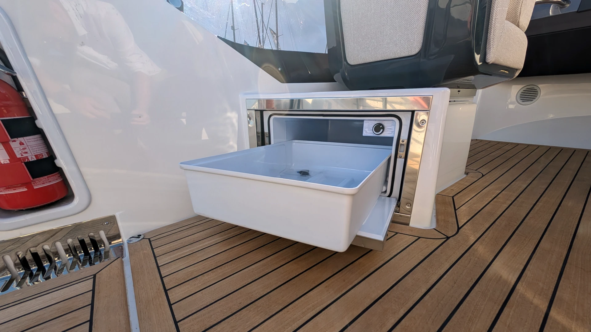 Nimbus 495 Flybridge - 56