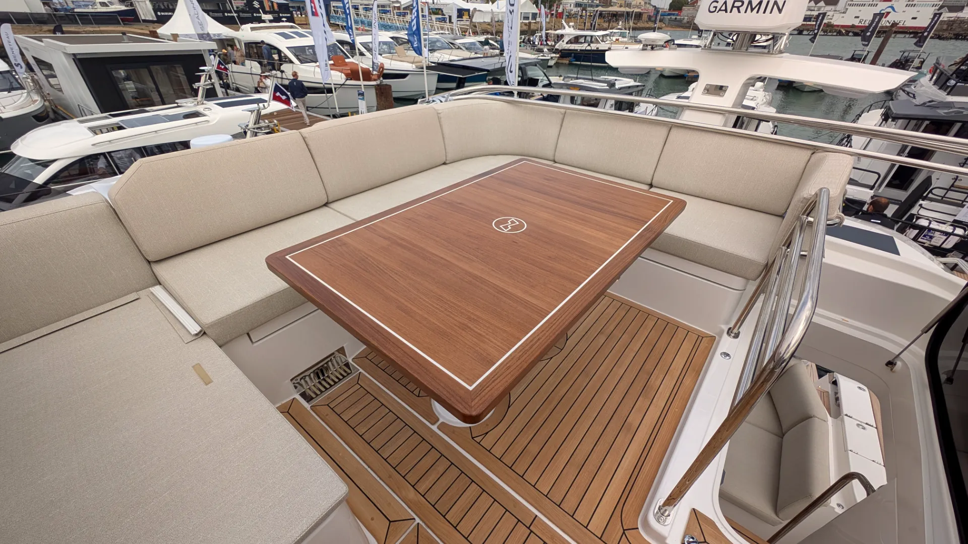 Nimbus 495 Flybridge - 57