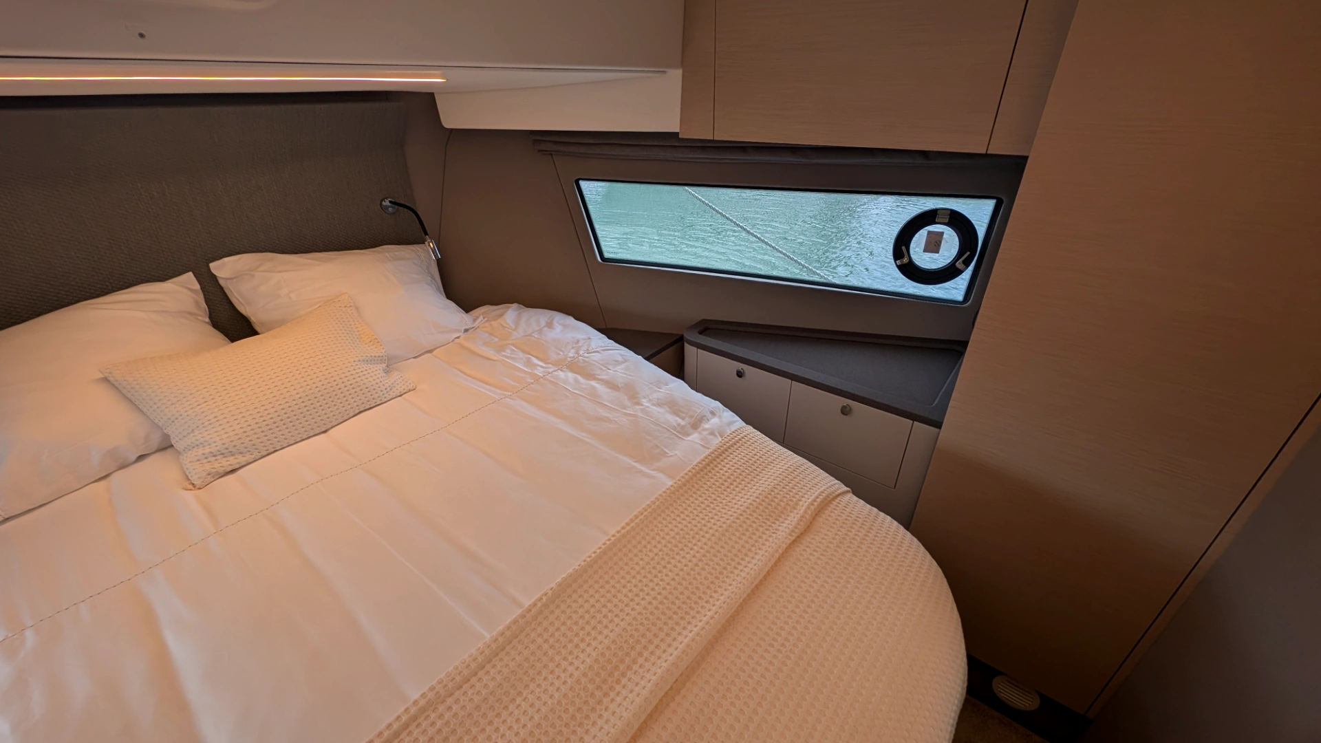 Nimbus 495 Flybridge - 32