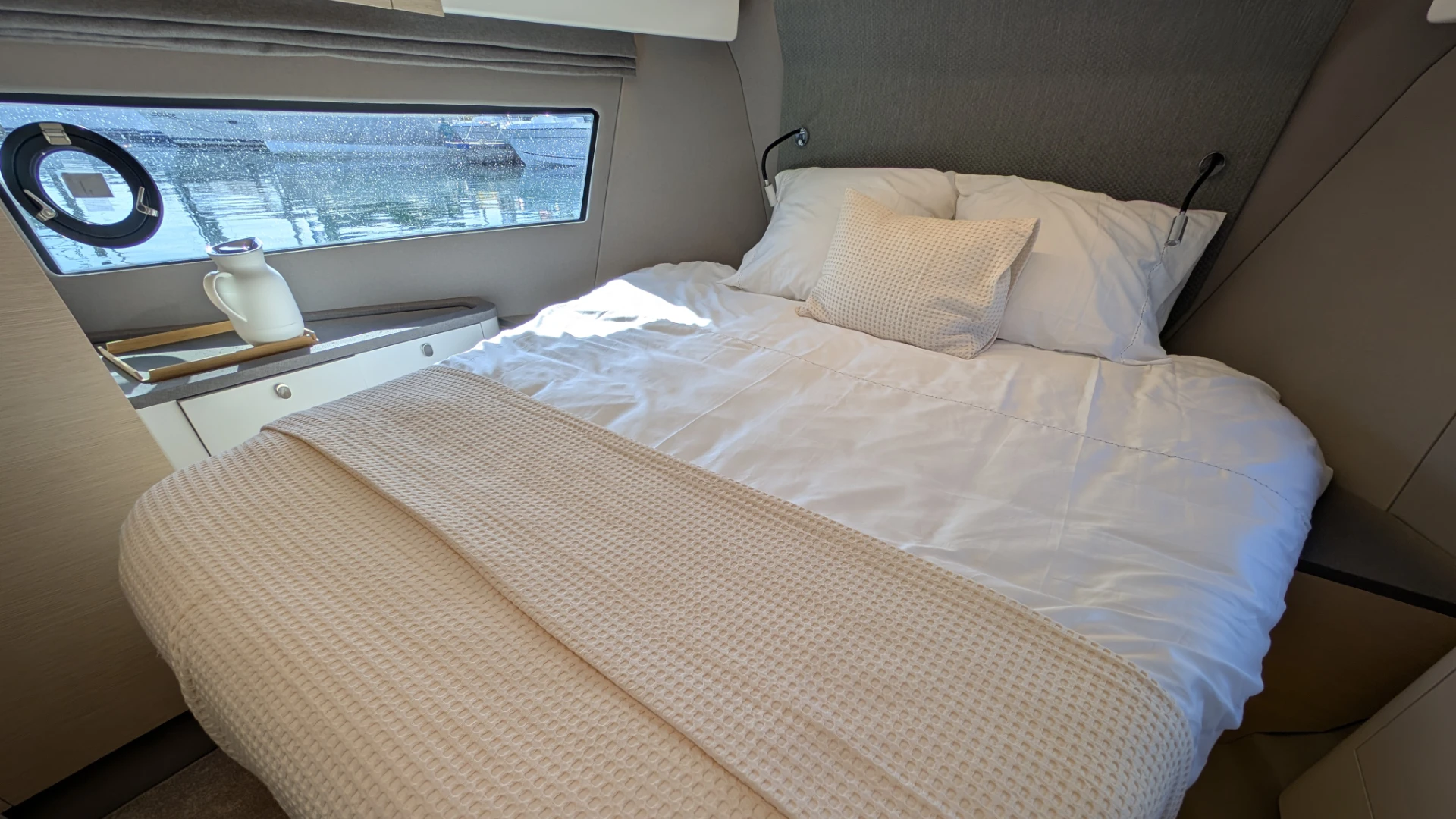 Nimbus 495 Flybridge - 30