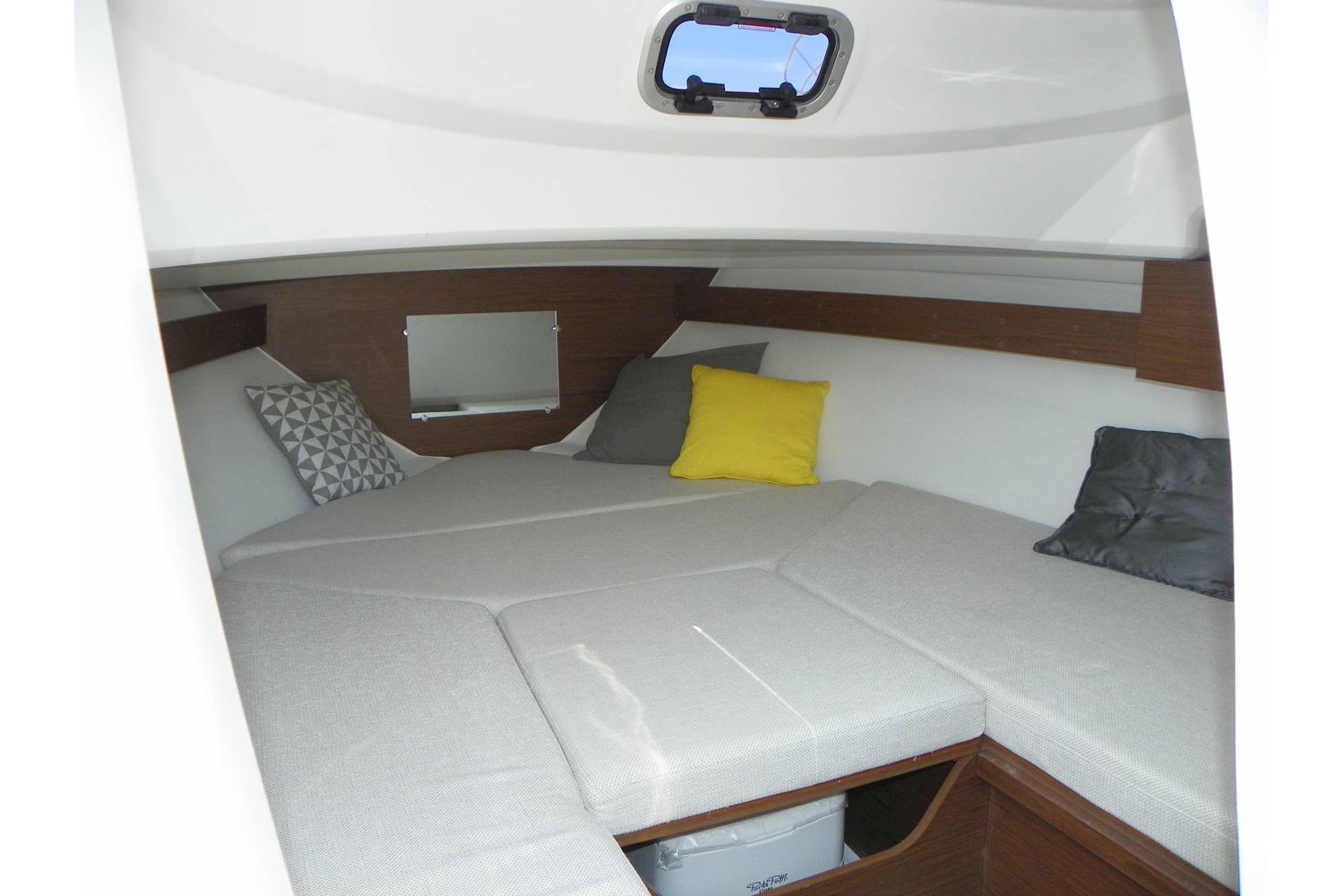 Jeanneau Cap Camarat 6.5 WA – Series 3 – with must have options