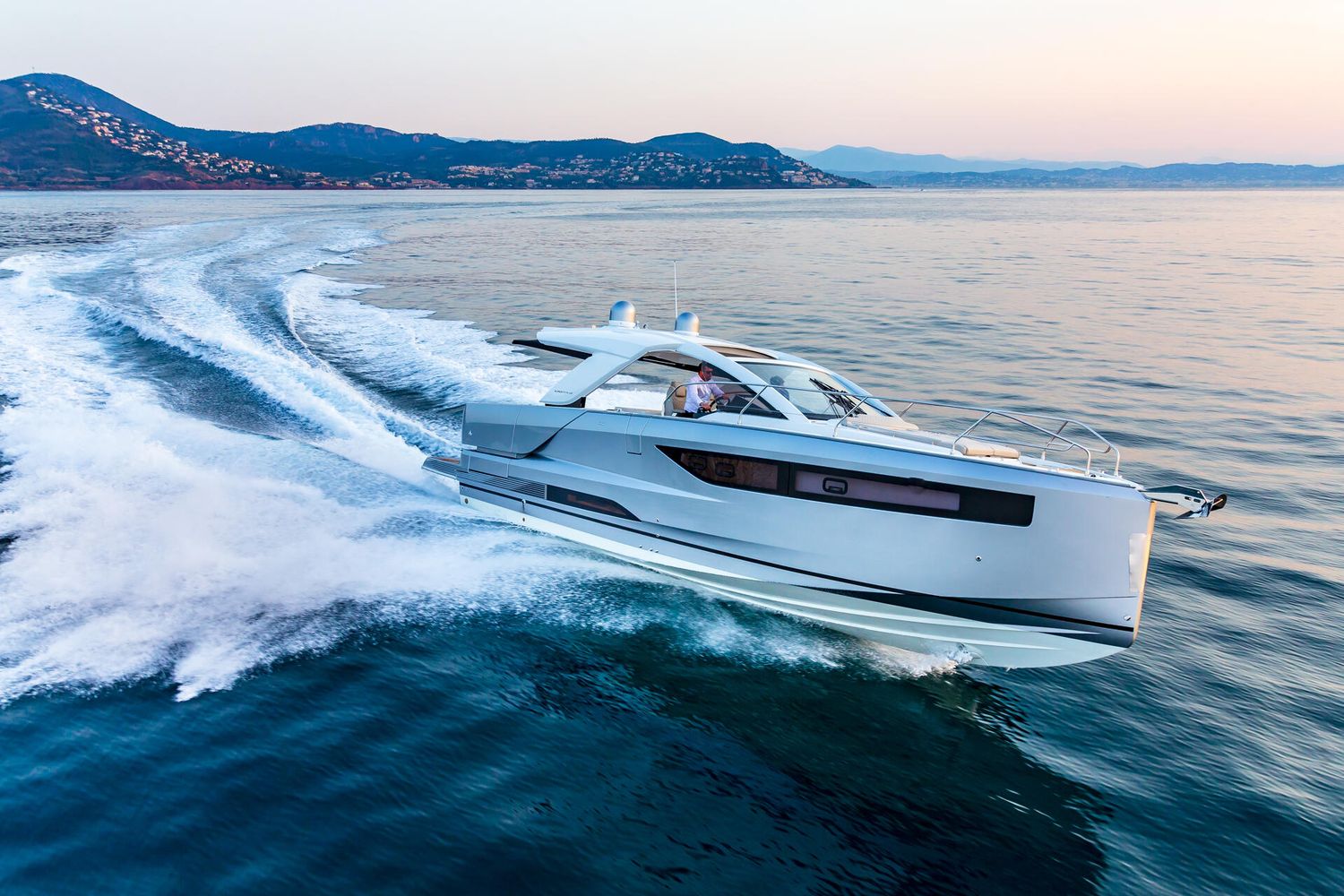 Jeanneau DB 43 Inboard
