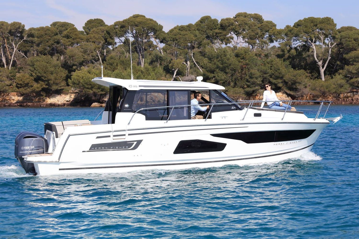 Jeanneau Merry Fisher 1095 – with must have options