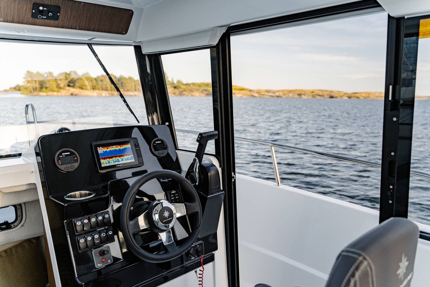 Jeanneau Merry Fisher 695 Sport – Series 2