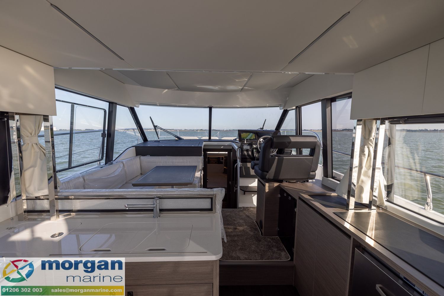 Jeanneau Merry Fisher 1295 Fly – with must have options