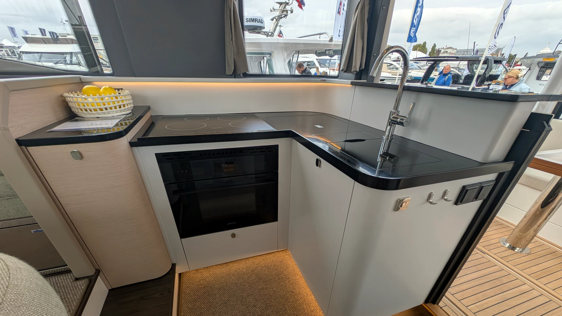 Nimbus 495 Flybridge - 20