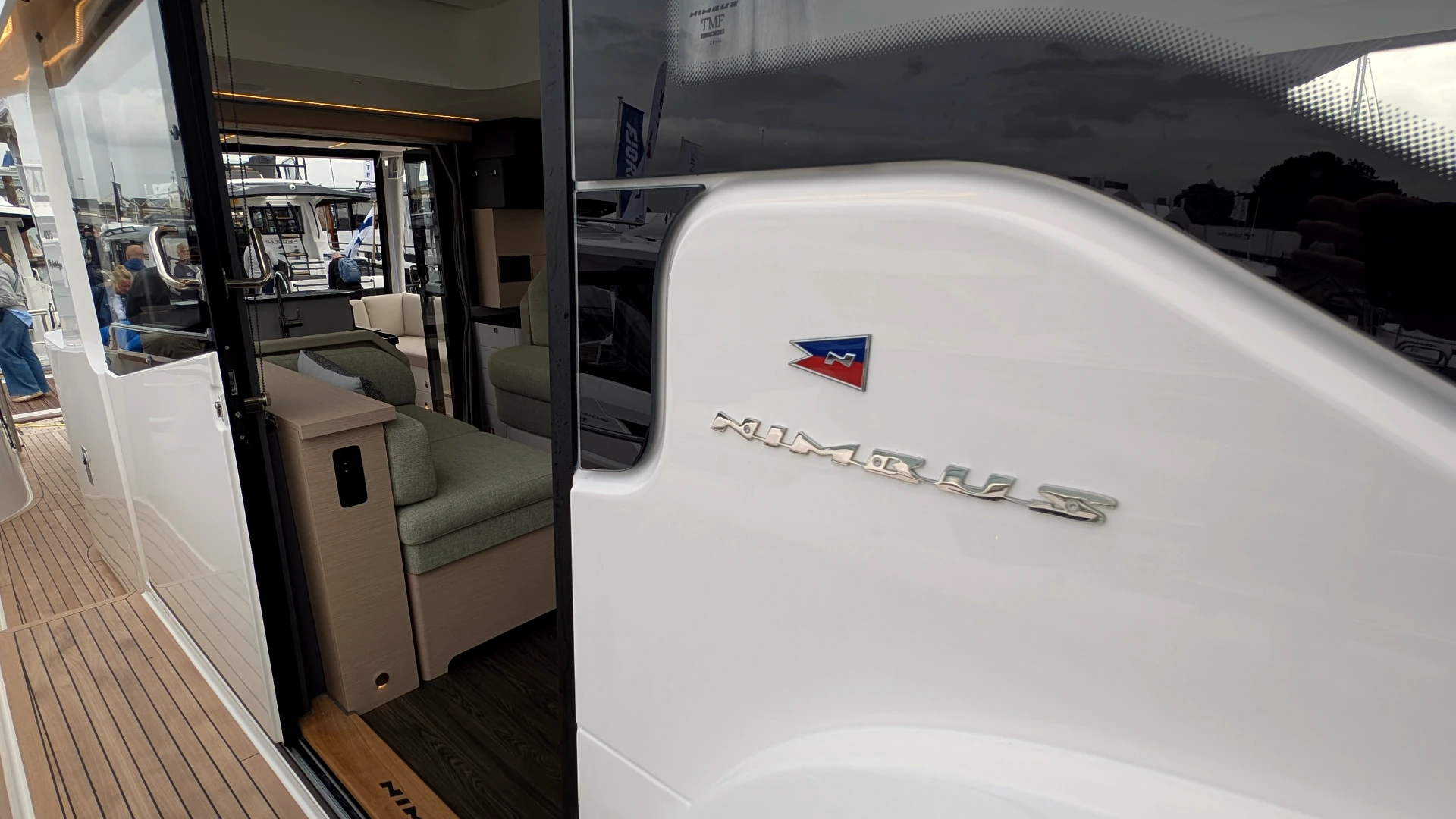 Nimbus 495 Flybridge - 40