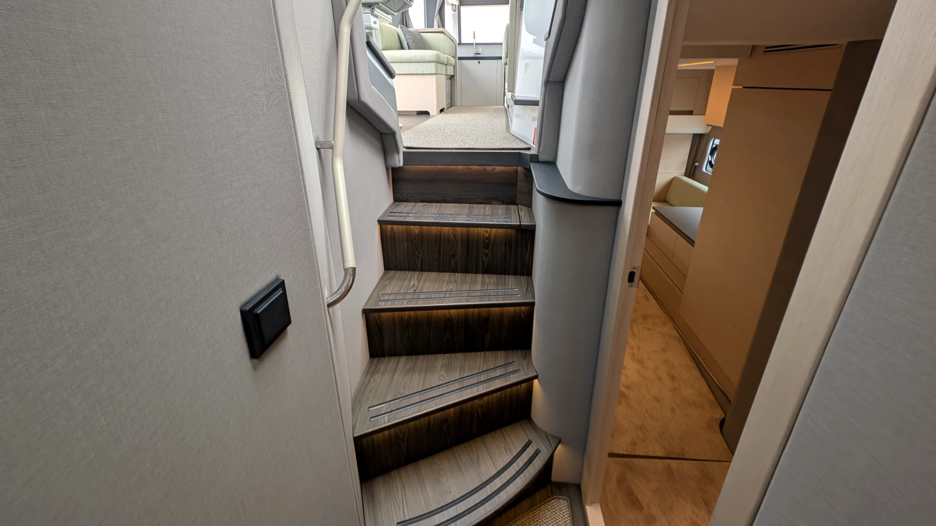 Nimbus 495 Flybridge - 39