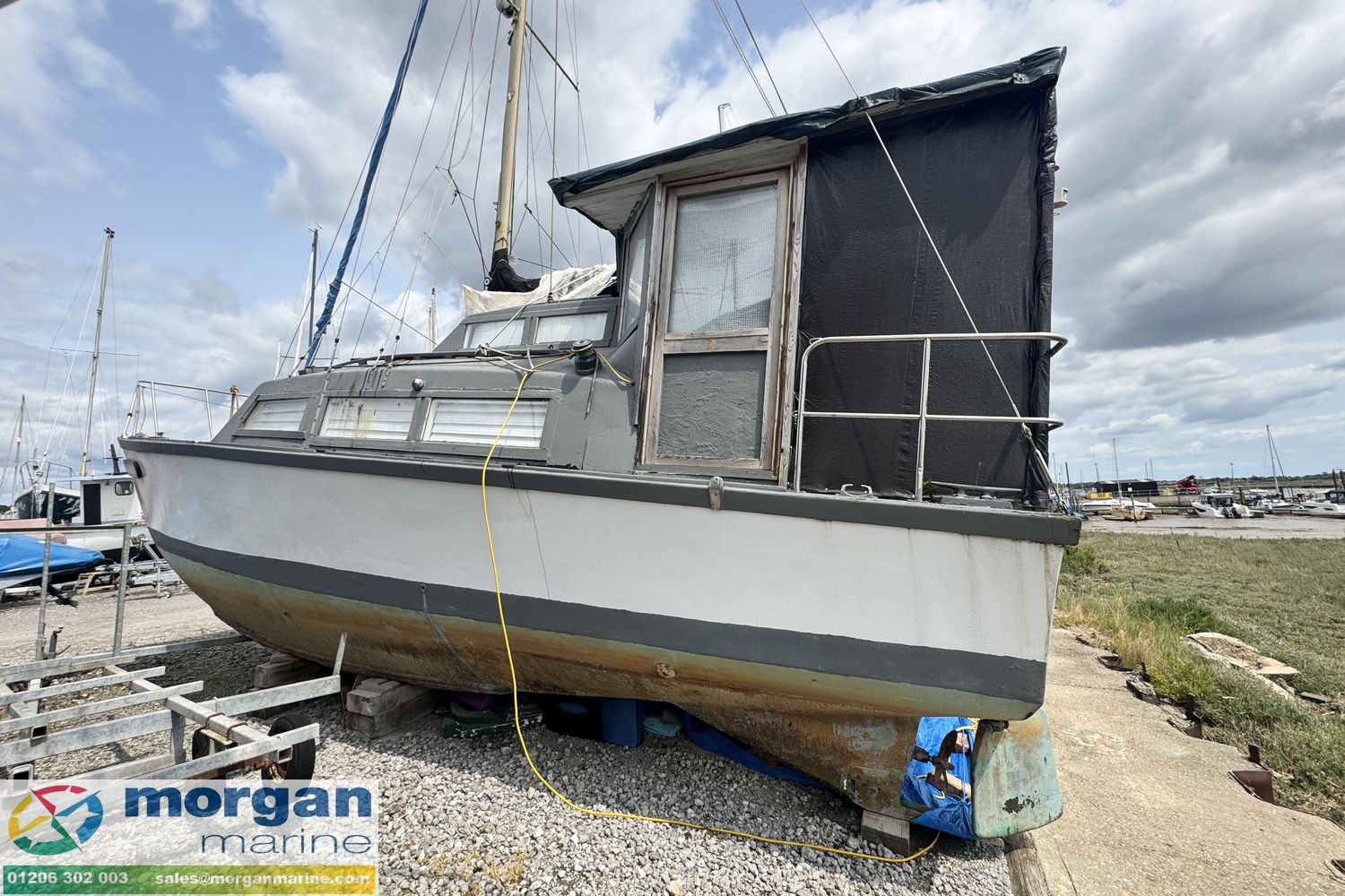 Amazon MK1 Catamaran with 2x diesel inboards