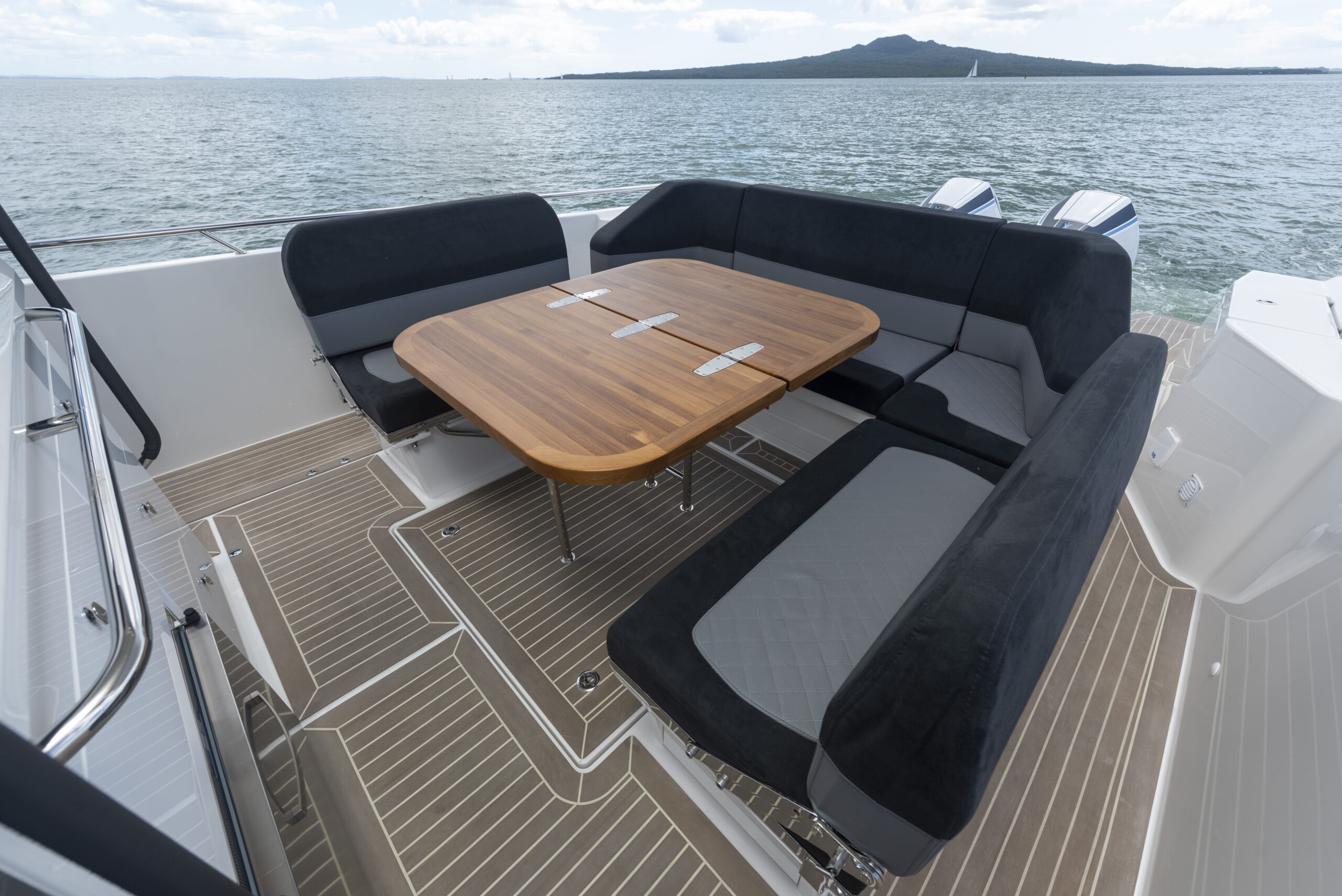 Nimbus Tender 11 (T11) X-Edition