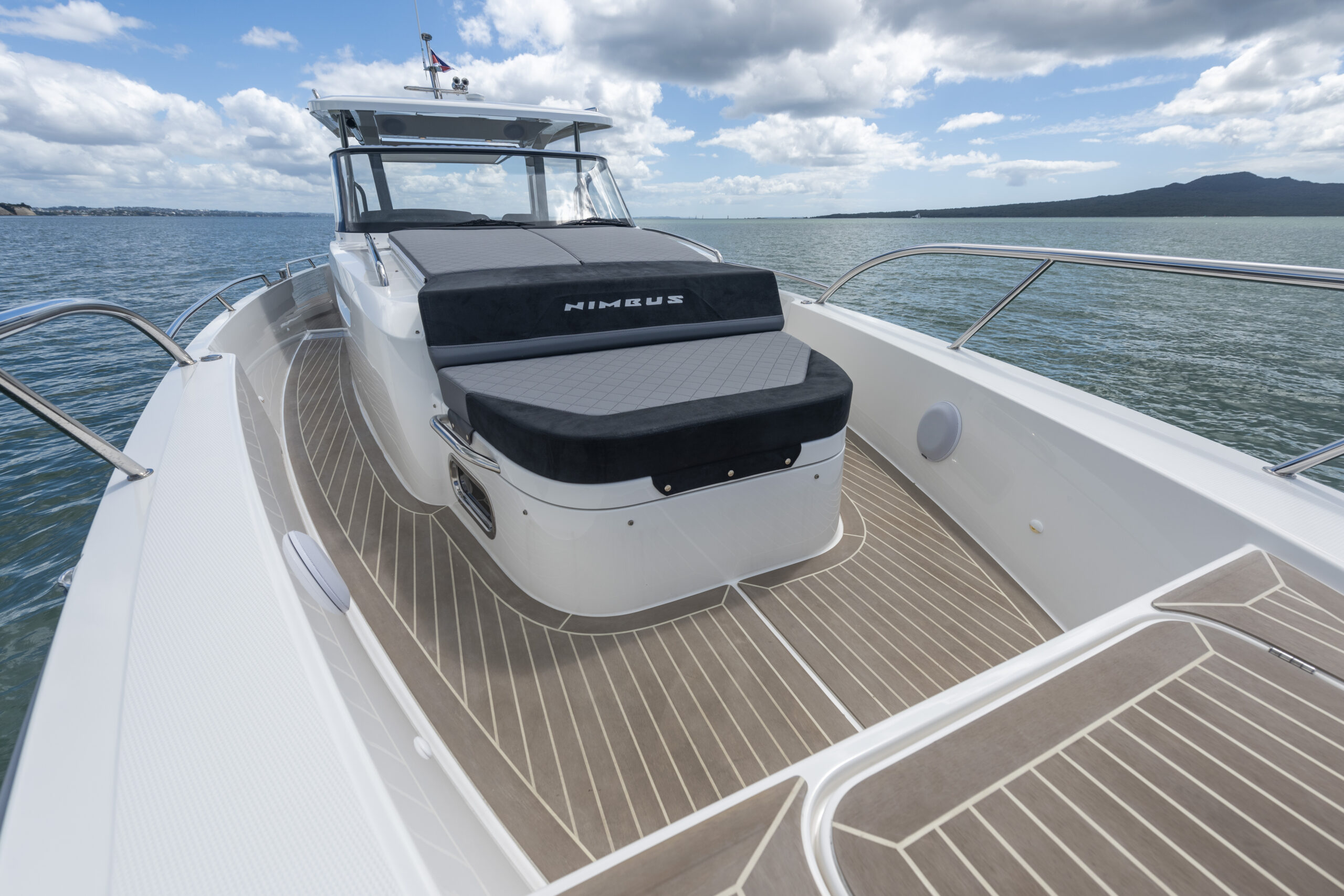 Nimbus Tender 11 (T11) X-Edition