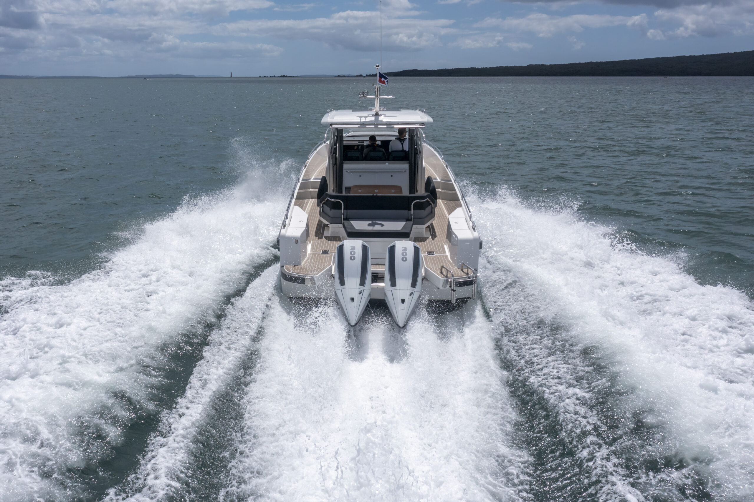 Nimbus Tender 11 (T11) X-Edition