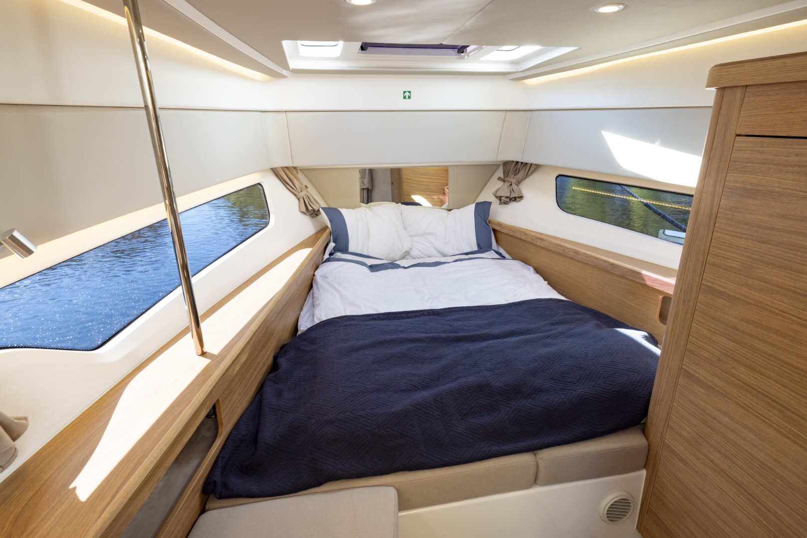 Nimbus Weekender 11 (T11)