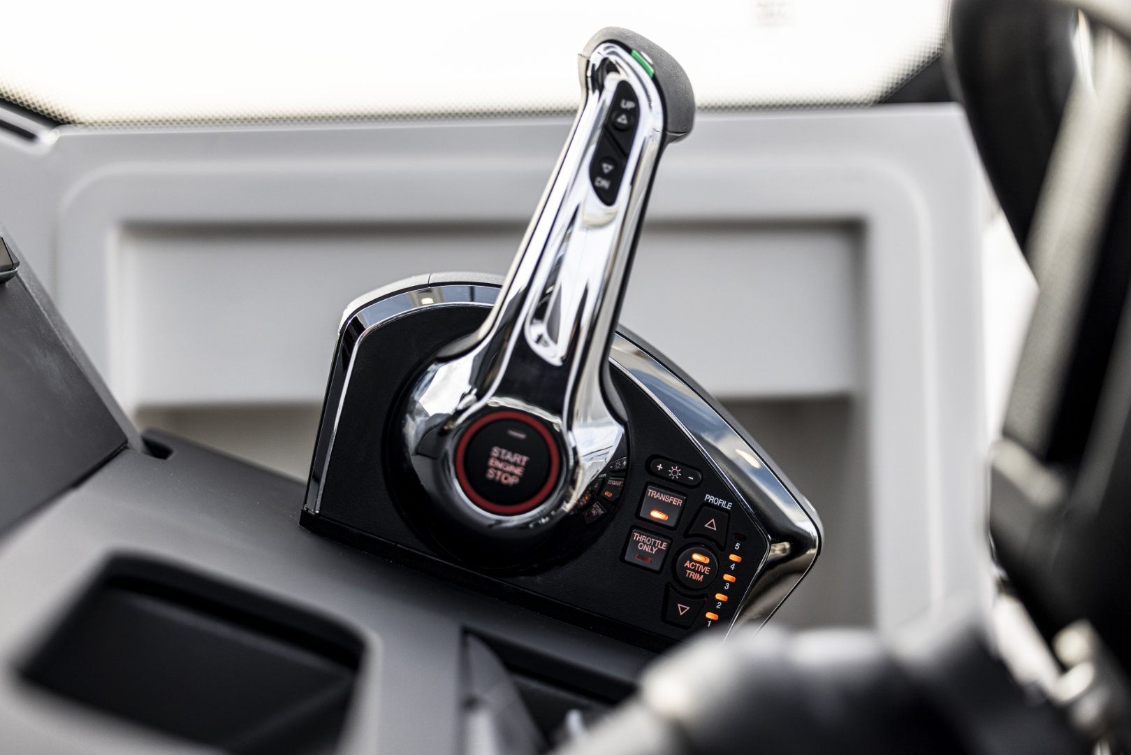 Nimbus Tender 9 (T9)