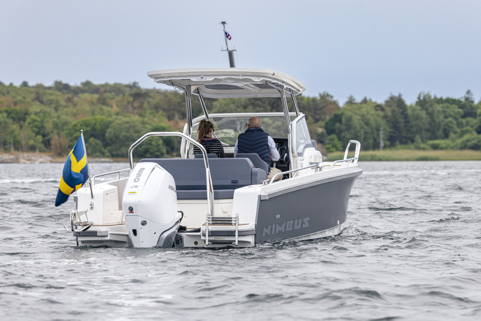 Nimbus Tender 8 (T8)