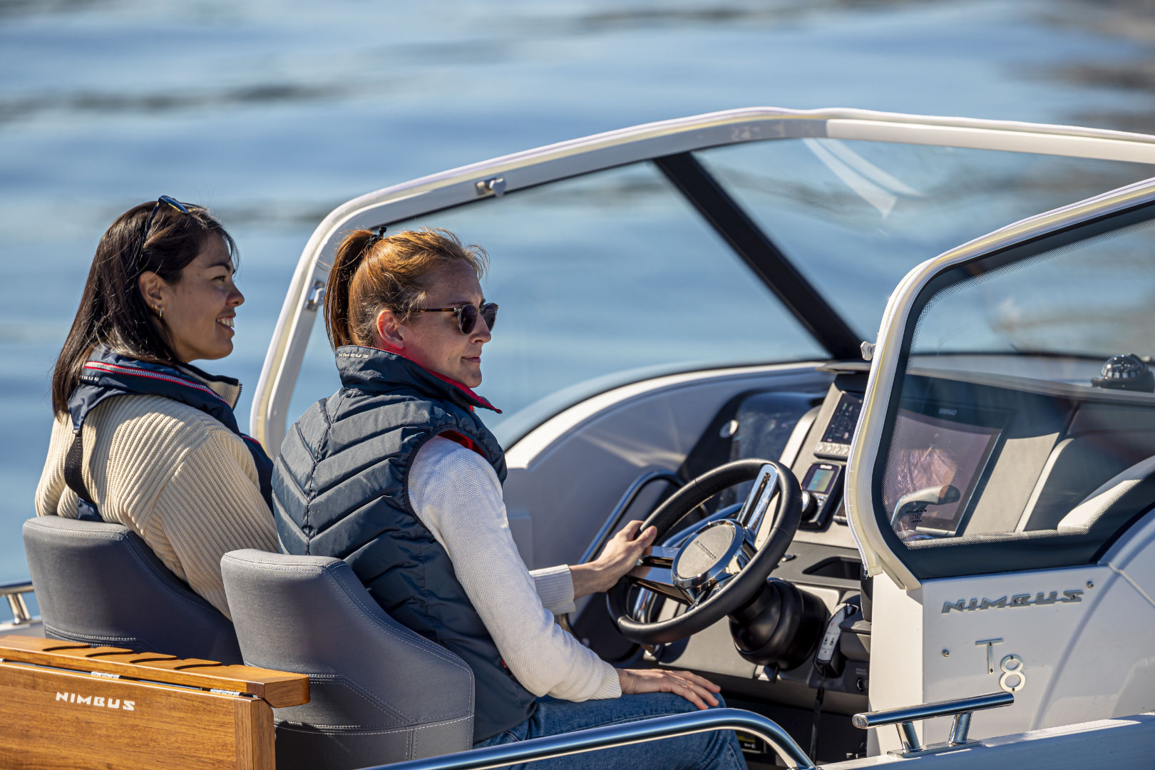 Nimbus Tender 8 (T8)