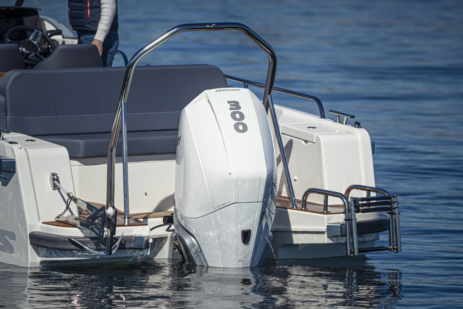 Nimbus Tender 8 (T8)