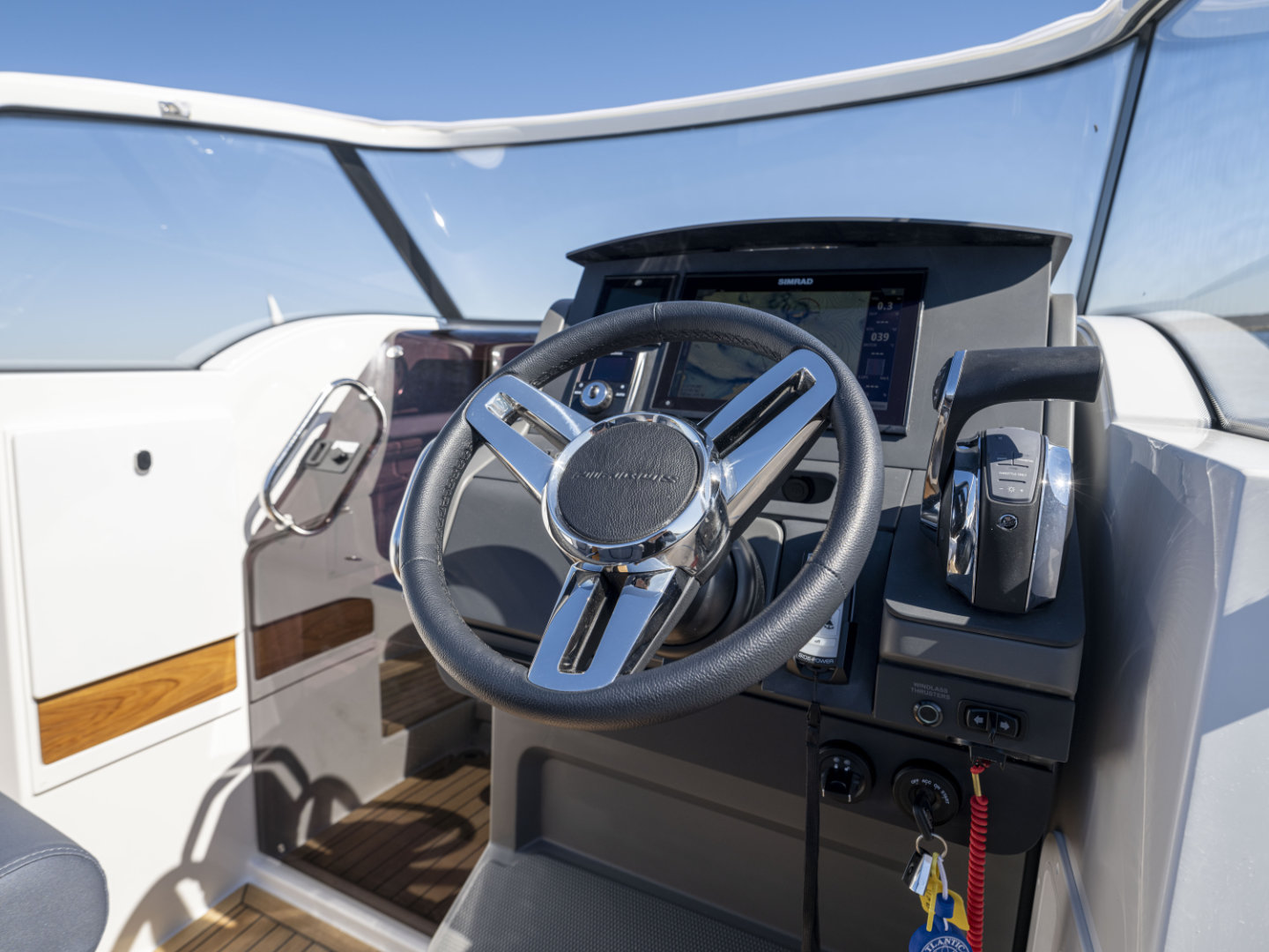 Nimbus Tender 8 (T8)