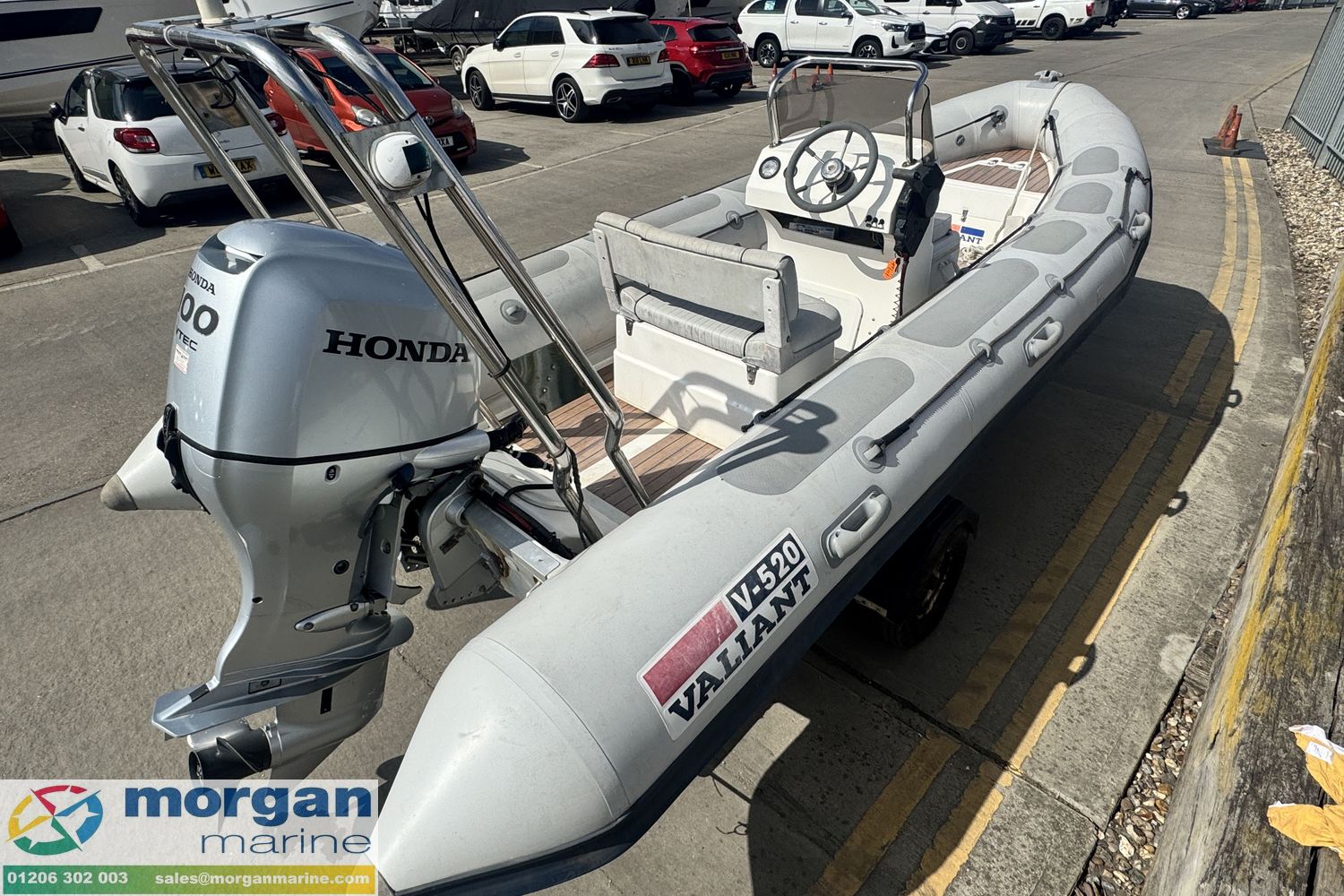 Valiant V-520