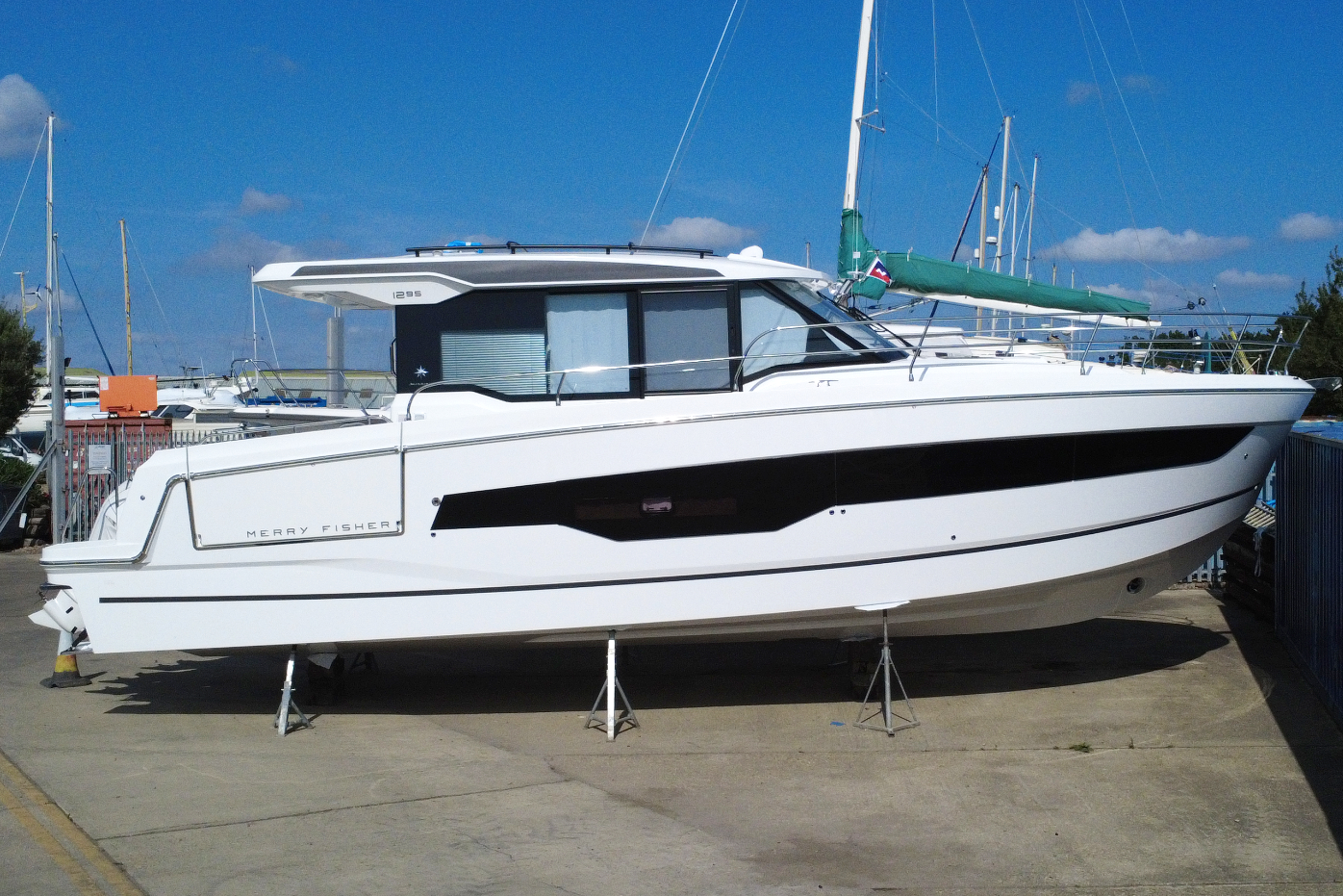 Jeanneau Merry Fisher 1295 Coupe