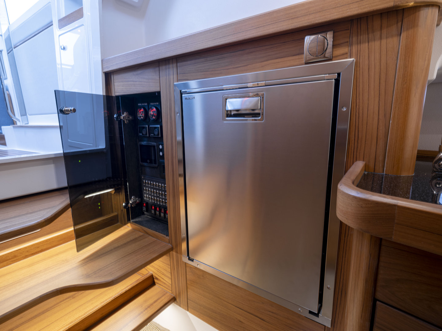 Nimbus Commuter 11 (C11) X-Edition