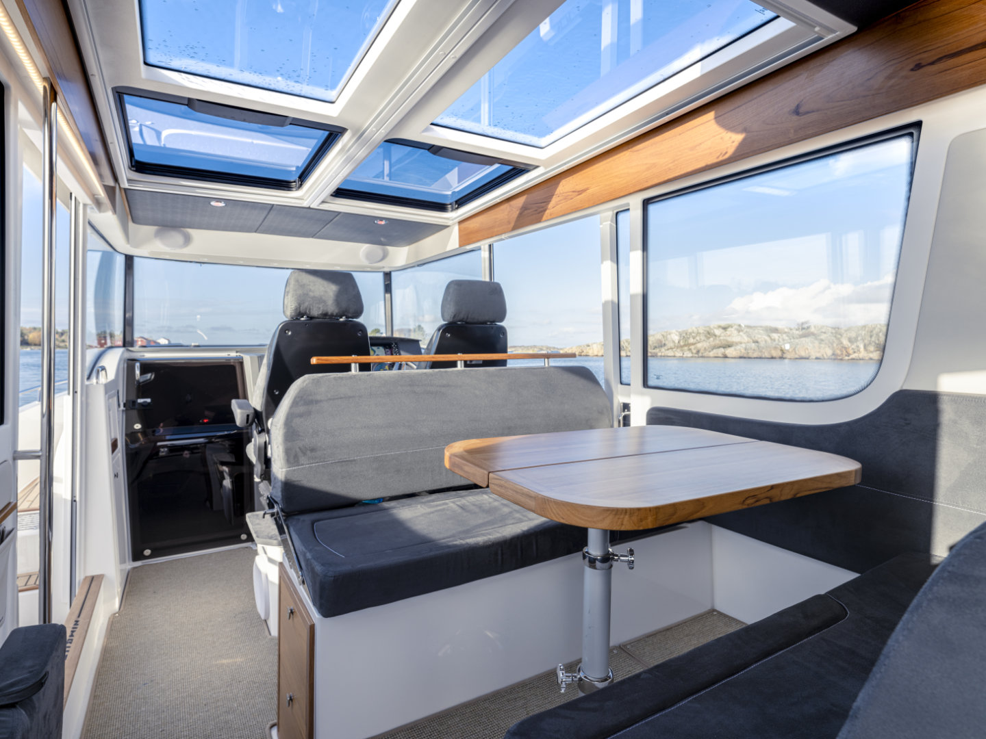 Nimbus Commuter 11 (C11) X-Edition