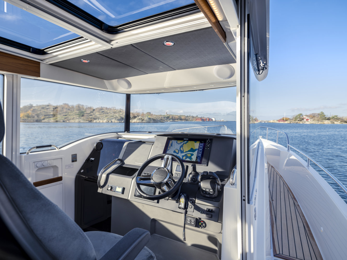 Nimbus Commuter 11 (C11) X-Edition