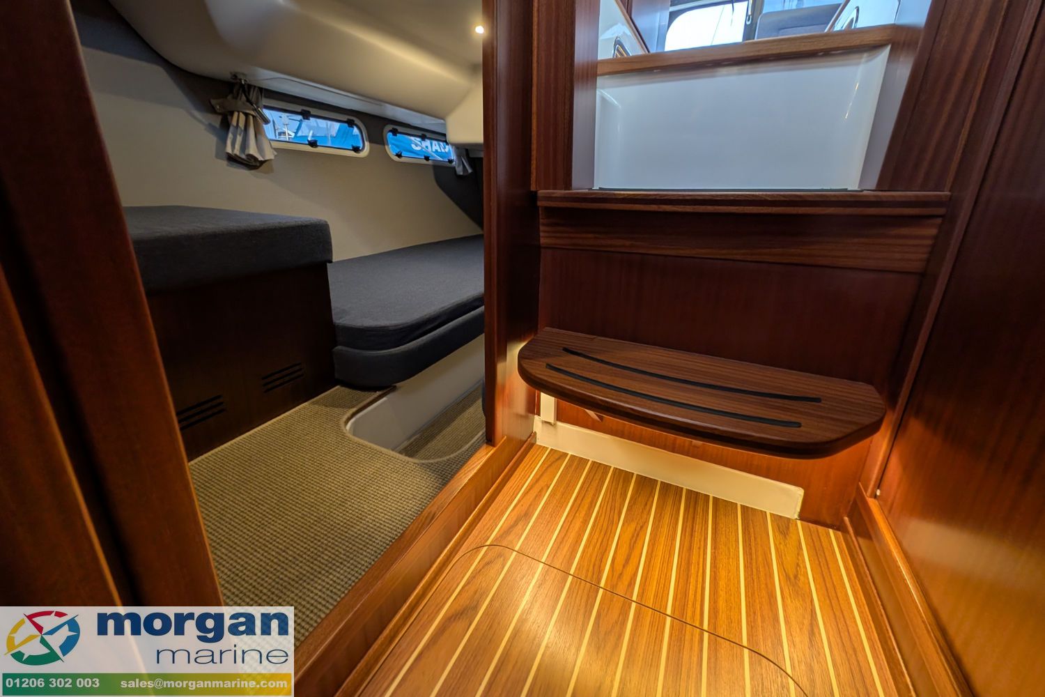 Nimbus 405 Coupe - 32