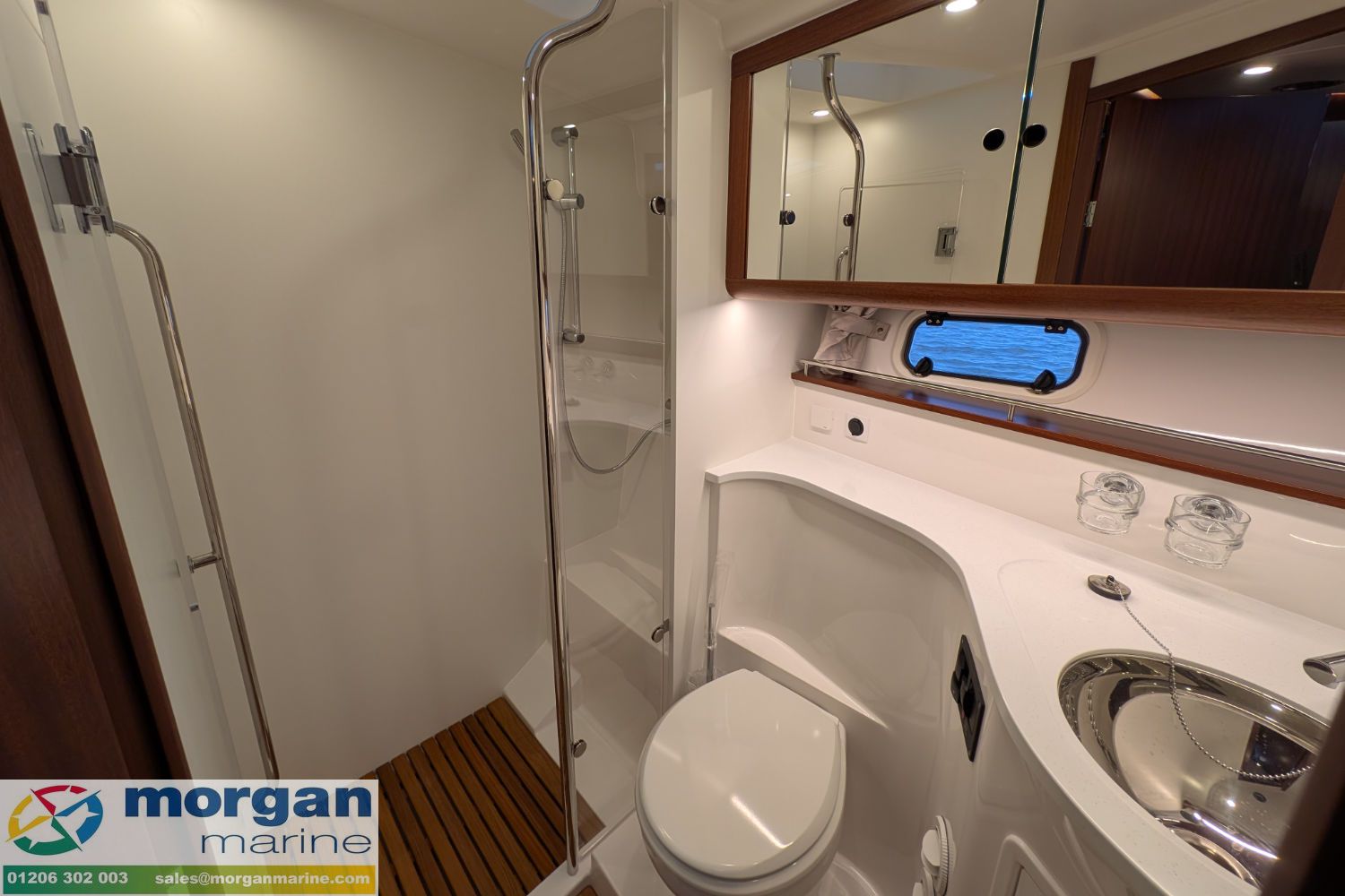 Nimbus 405 Coupe - 34