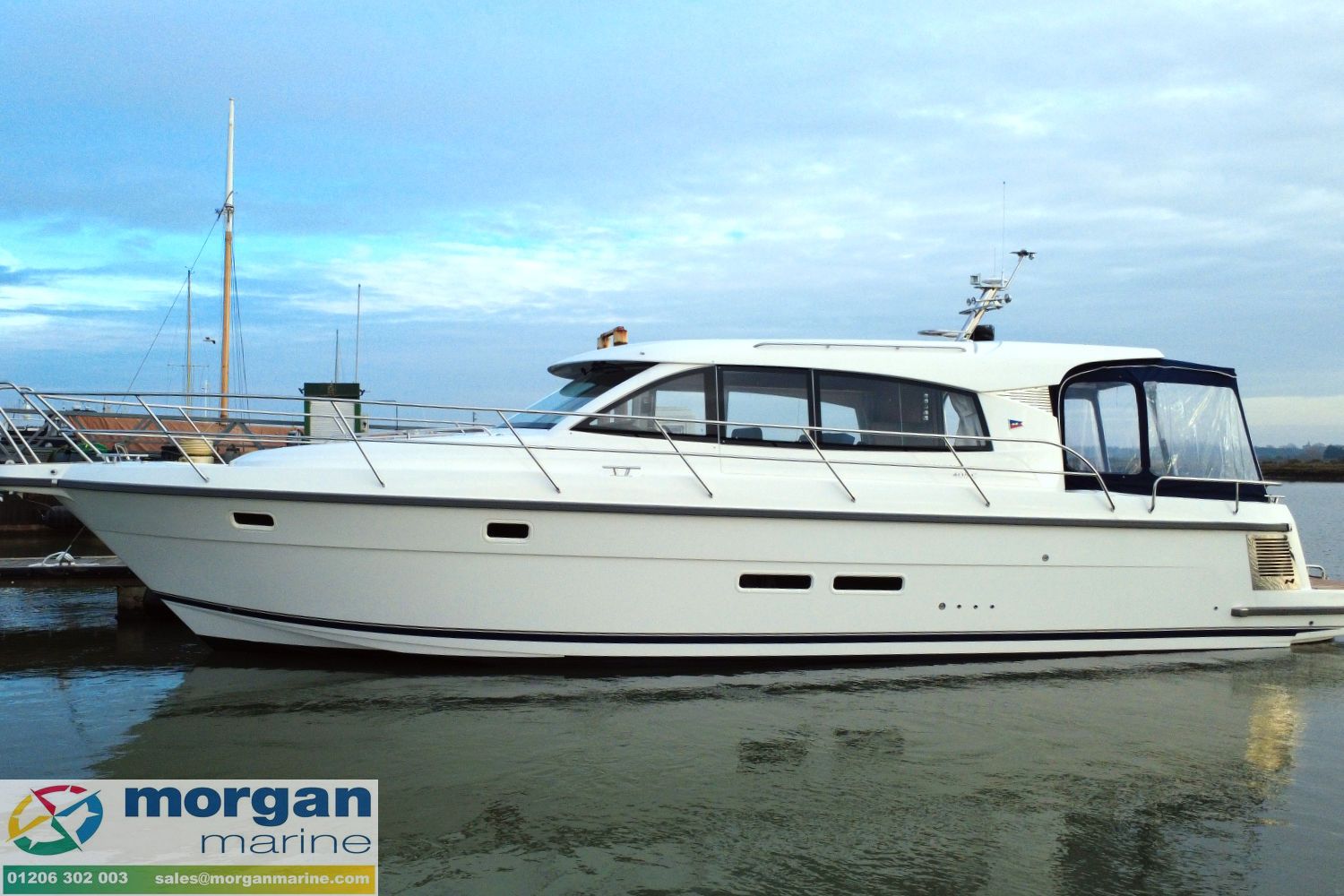 Nimbus 405 Coupe Port