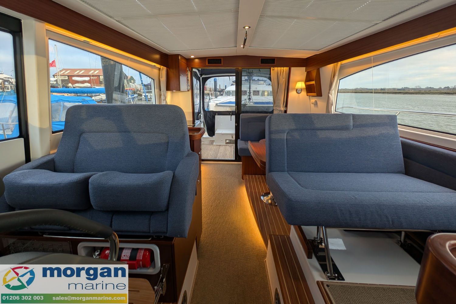 Nimbus 405 Coupe - 30