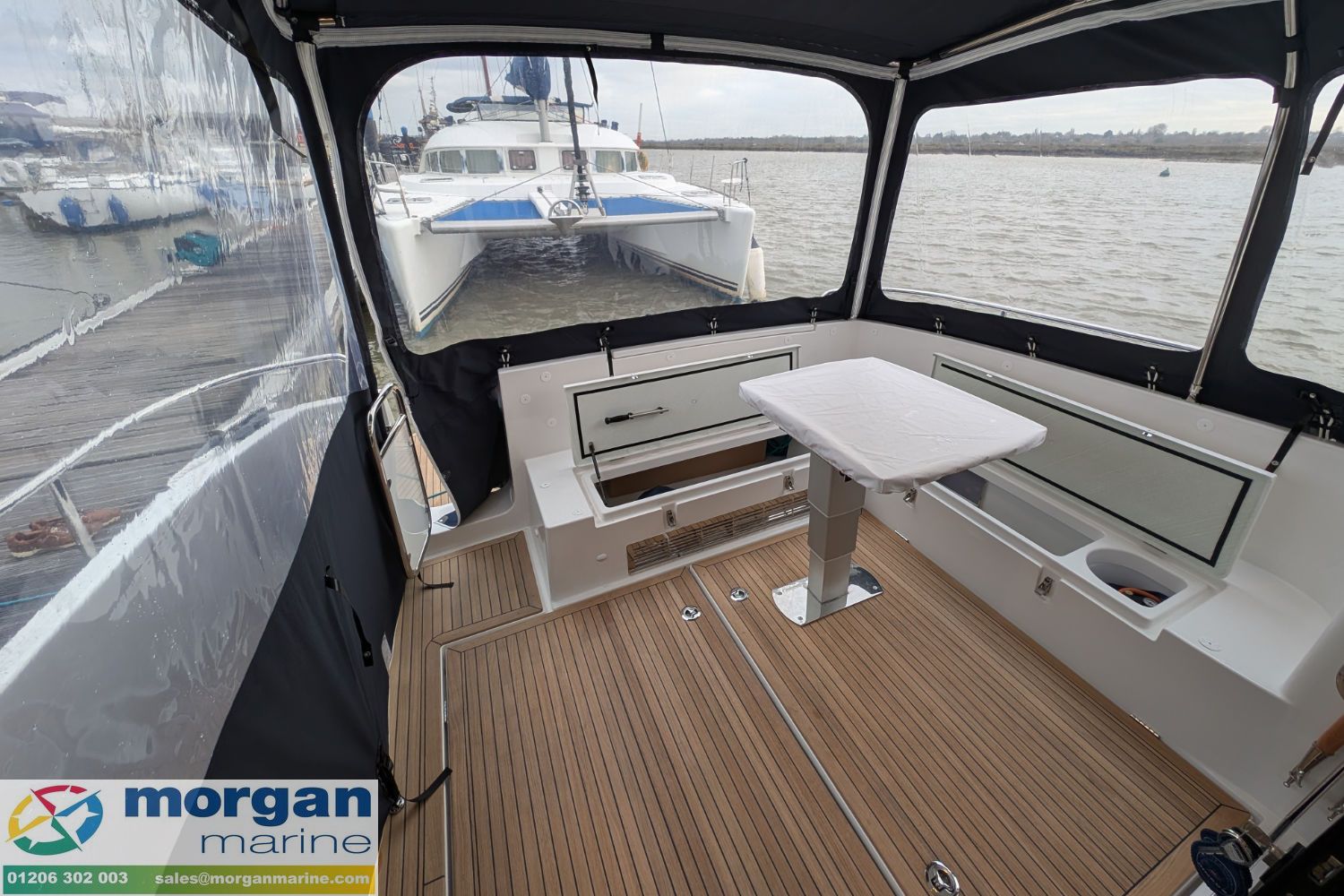 Nimbus 405 Coupe - 13