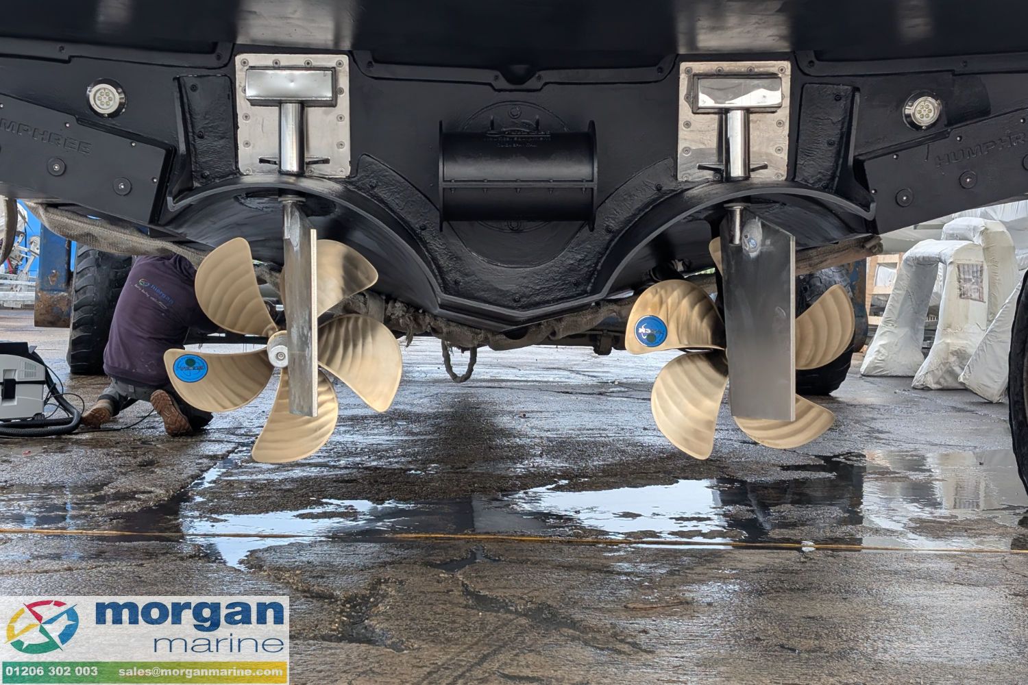 Nimbus 405 Coupe - 40