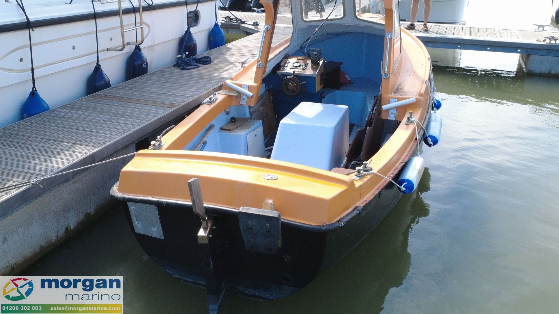 5.8m Fishing boat