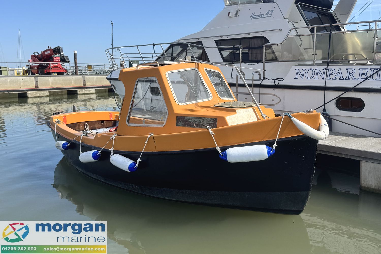 5.8m Fishing boat