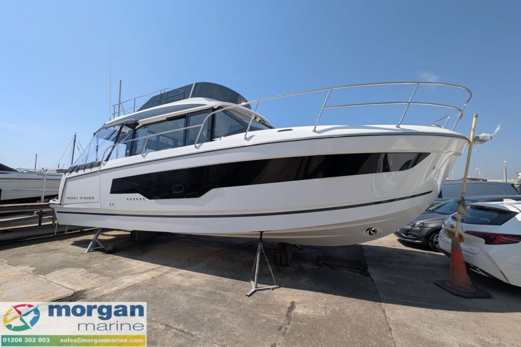 Jeanneau Merry Fisher 1095 Fly S2 – fully loaded