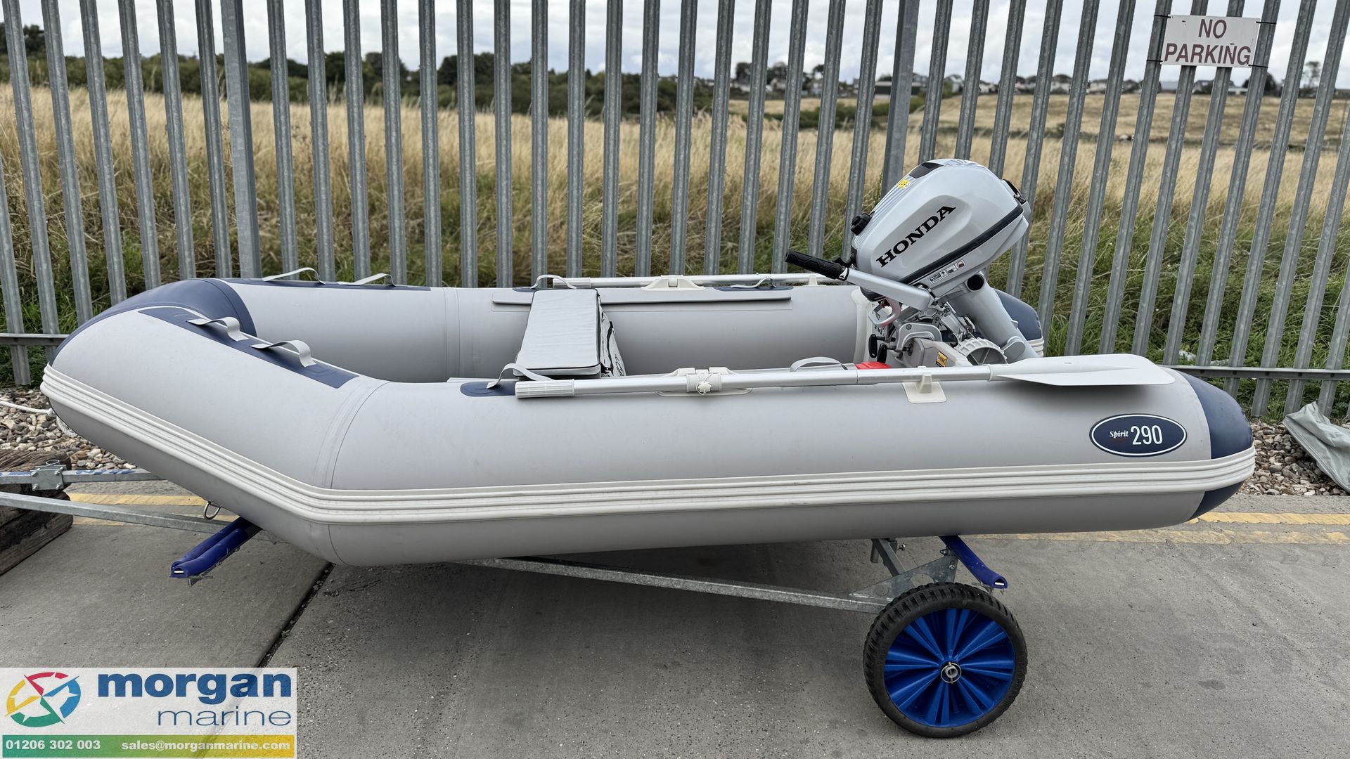 Seago Spirit 290 package