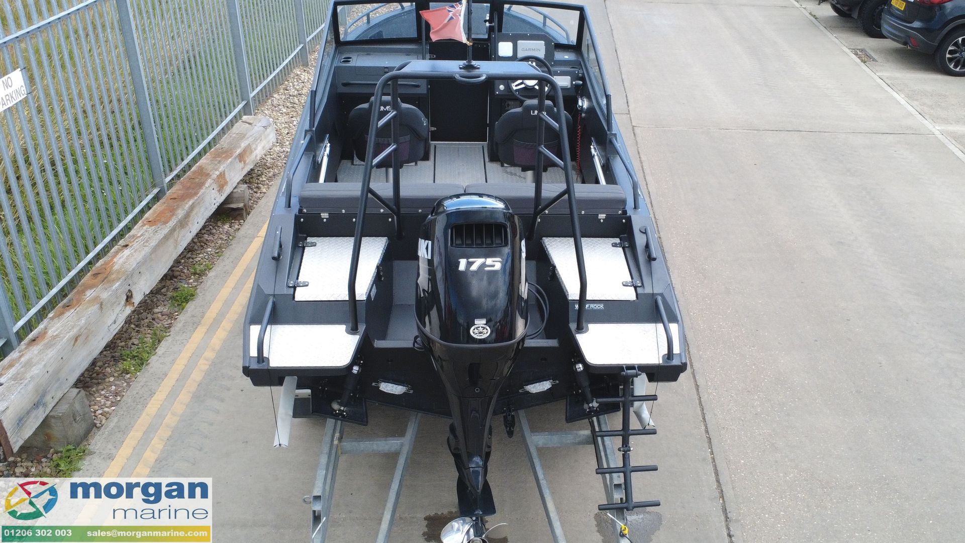 UMS 655 DC Bow Rider