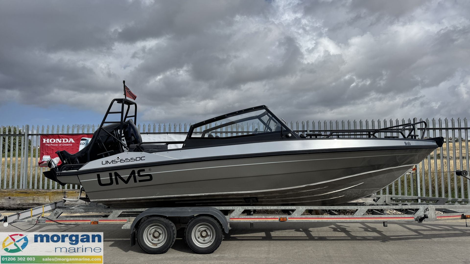 UMS 655 DC Bow Rider